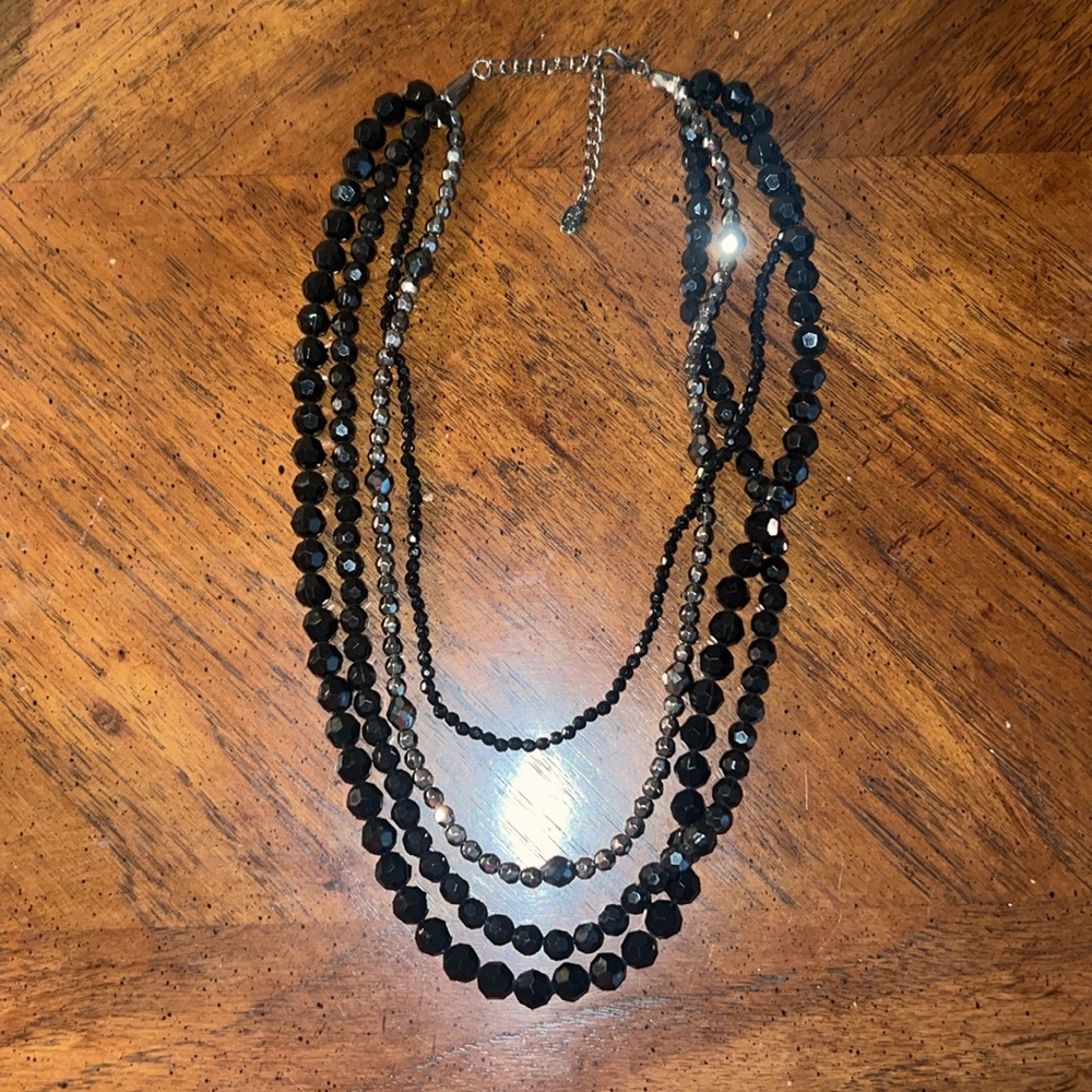 Woman’s Necklace